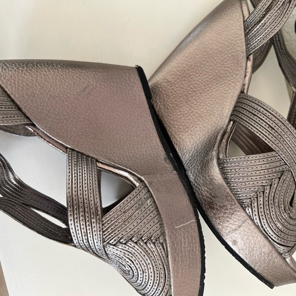 Carlos Santana Chord Pewter Sandal - Picture 9 of 10